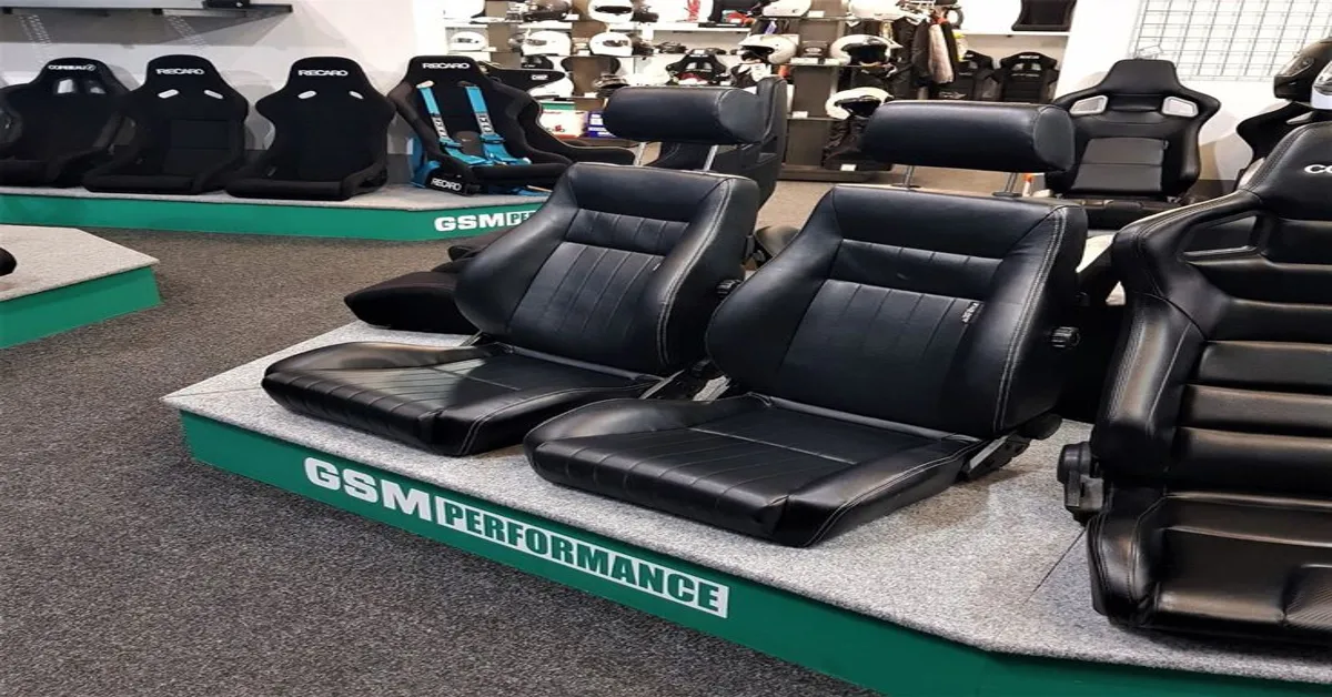 Customizing Racing Seats for a Perfect Fit in Classic Cars